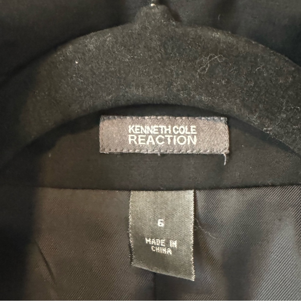 Women’s peacoat